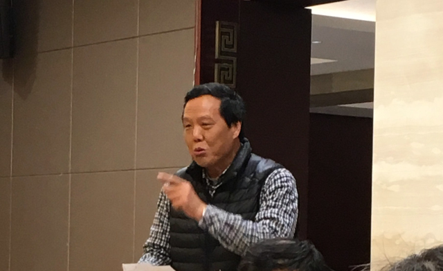 1496476598186991.jpg 9-何平书记发表讲话.jpg