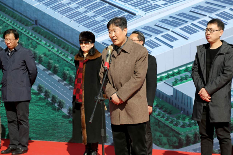 1496478747593855.jpg 5-中环股份党委书记吴世国发表讲话.jpg