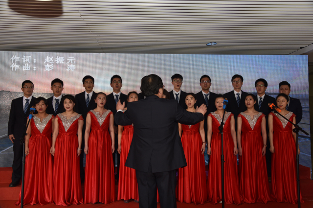 16-华东分院合唱团《新能源之歌》.jpg