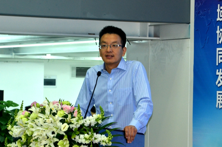 16-中国科学技术发展战略研究院研究员郭戎做演讲.jpg