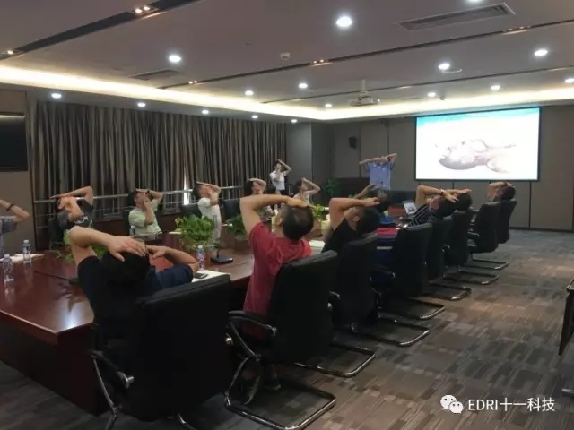 1502642231450751.jpg 640.webp (3).jpg